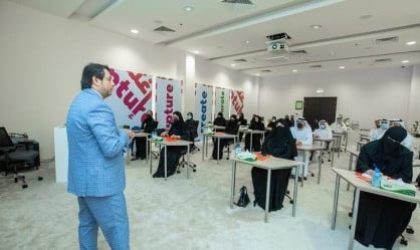 مدينة الشارقة للإعلام (شمس) تُنظم ورشة عمل لممثلي بلدية الشارقة حول تعزيز استخدام منصات التواصل الاجتماعي